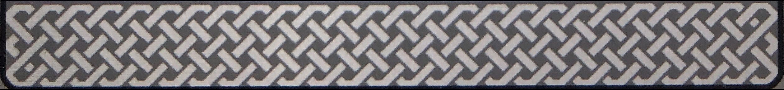 This is an image of the celtic knot pattern used on both the front and back sides of the cards in Calendra